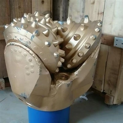 Mũi khoan hình nón con lăn nước
